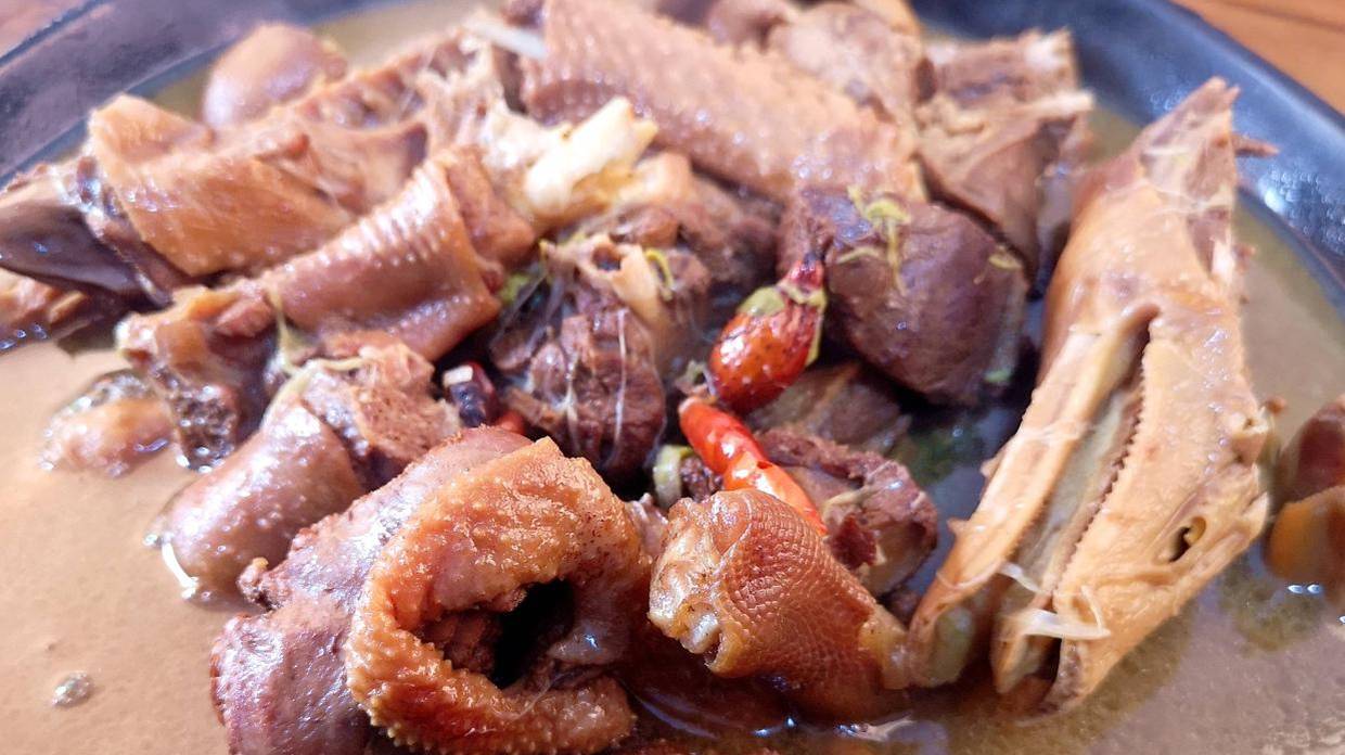 入秋后，猪肉羊肉都要靠边站，这3种肉再贵也要吃，营养解馋不油腻，补元气强体质，安稳度秋冬！