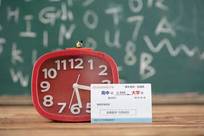 报考人数减少，名校继续扩招，2026年考大学更容易了吗？
