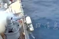 美海军战舰开火时突发事故：舰炮刚打一发就炸膛，炮管坠海