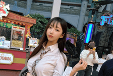 完美身材比例！清纯可爱小姐姐，真顶不住啊