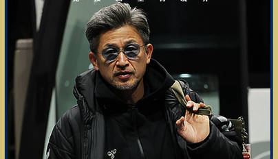 【竞界】那个最像加林查的亚洲人 59岁还在进球！
