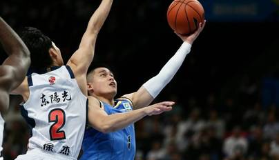 首钢"三后卫"变李楠杀手锏 两替补胜负值领跑全队