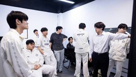 就在今天！WE爆冷击败IG拿下第二赛段首胜，Meiko回应线下粉丝恶意喊话：我讨厌听到不利于团结的话