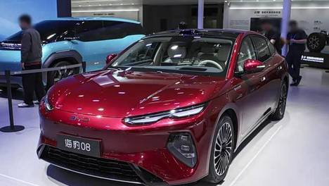 800V平台+905km续航！海豹08才是中大型轿跑卷王？