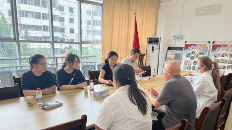 省疾控中心派员莅临我市验收学校结核病试点项目及指导综合医院信息化建设工作