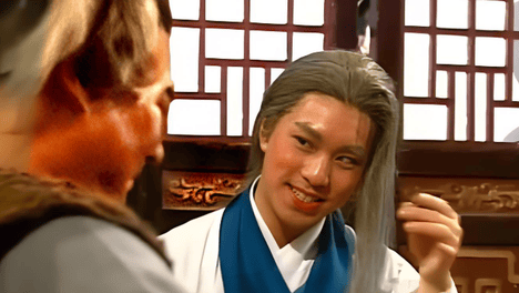 杨过想不到，与他称兄道弟的百草仙，生下了称霸倚天时代的大魔头