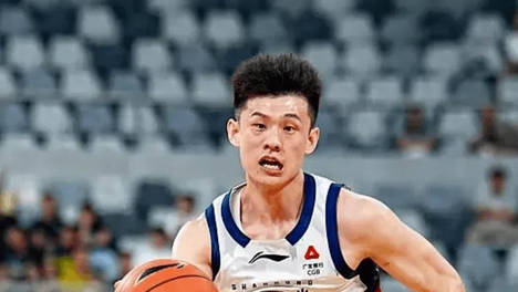 山东胜天津，却有四大主力状态低迷，普卢默未能融入体系！