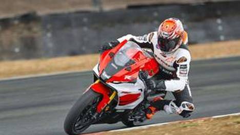 雅马哈2026款YZF-R7的蜕变，电控革命武装至牙齿