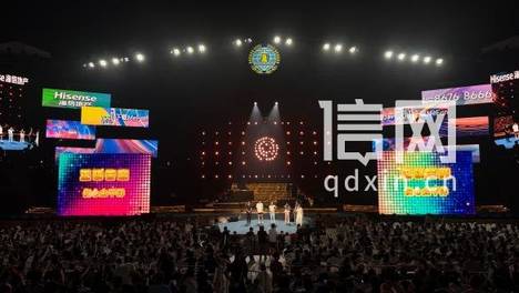 互动感拉满 金沙滩啤酒城创新演唱会让游客变身舞台主角