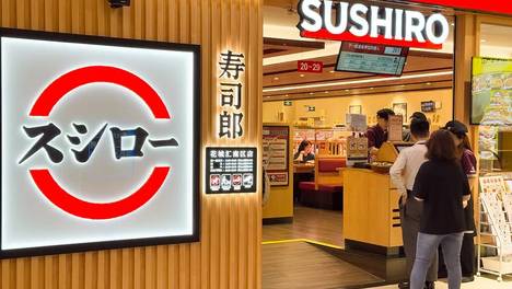 “用手捂热冻虾”，寿司郎想啥呢？