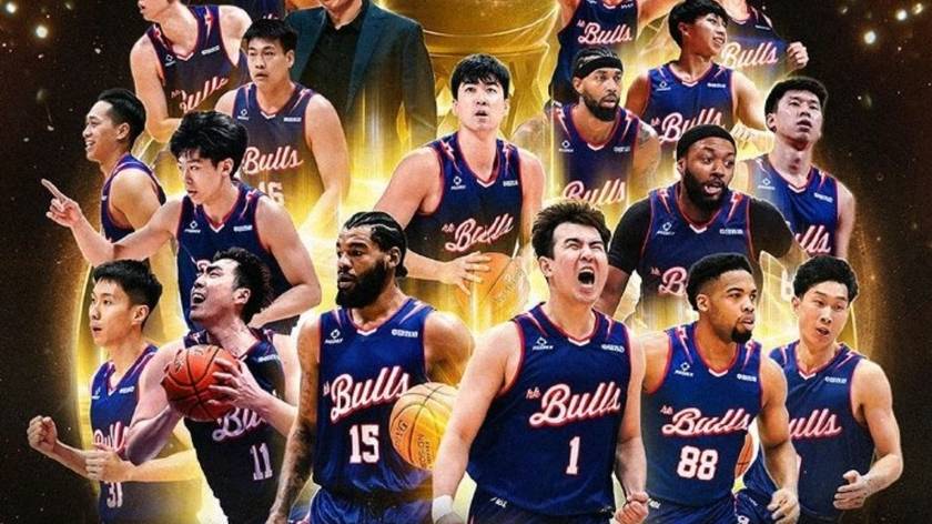 牛逼！NBL历史首个三连冠诞生！香港金牛进入CBA已毫无悬念！