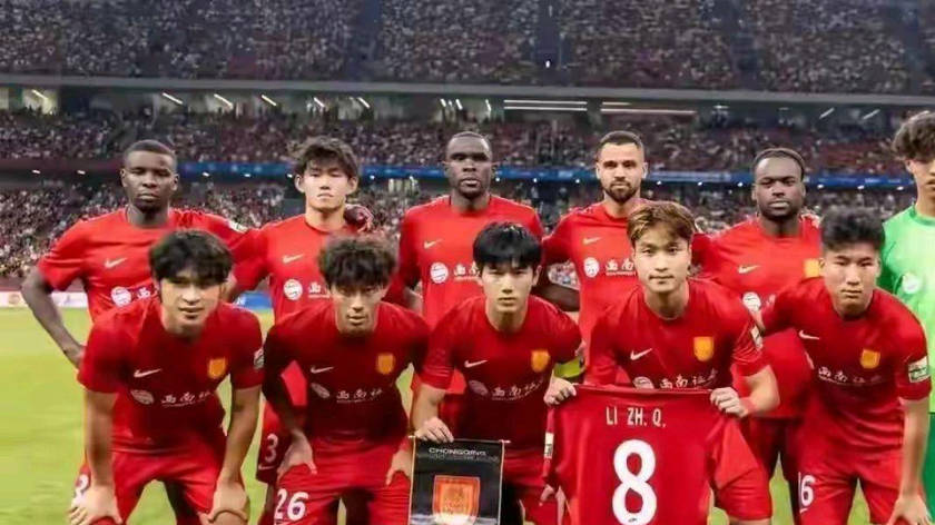 向余望中甲29场狂轰18球，为何升入中超后突然哑火？