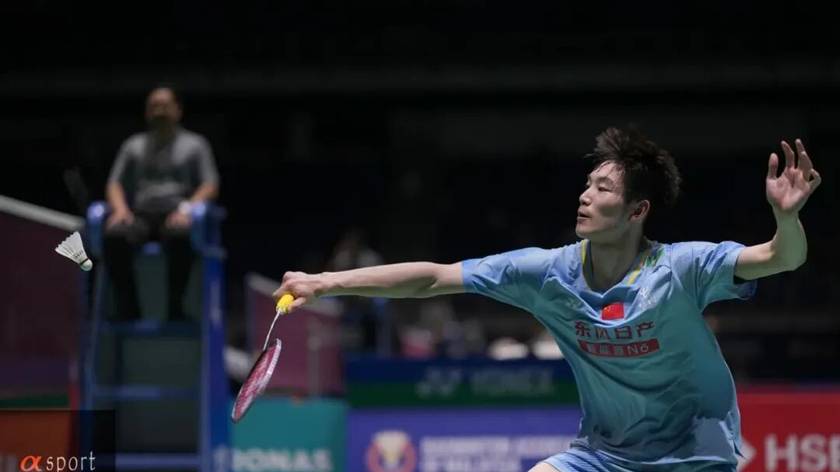 首冠到手！荆州小将朱轩辰勇夺韩国羽毛球大师赛男单冠军