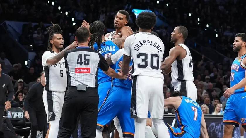 NBA-雷霆马刺大冲突 文班为队友出头