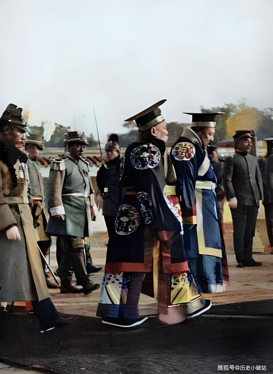 1915年,袁世凯祭天称帝