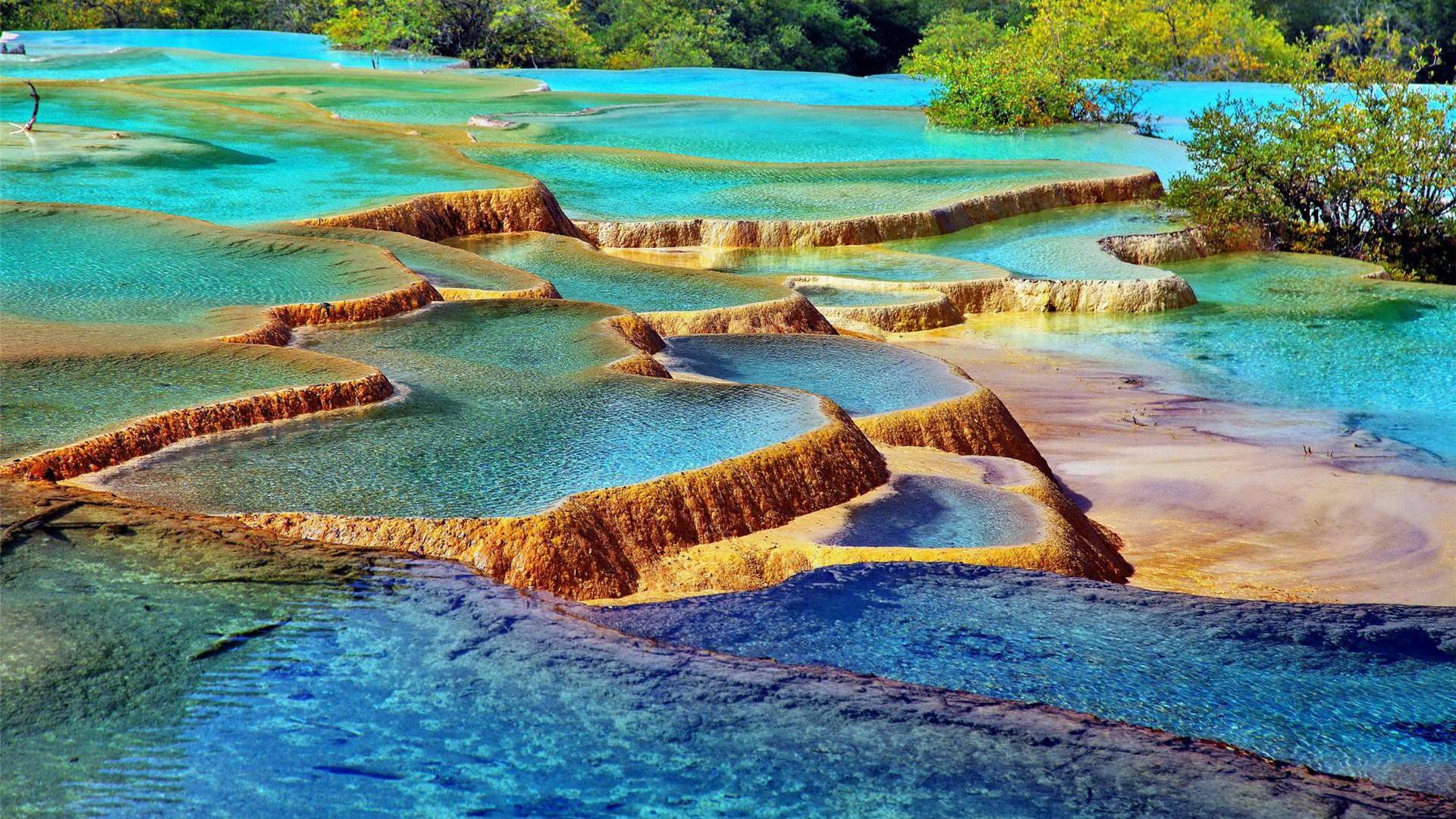 90看【九寨沟】是散落在人间的蓝宝石96,看翠海,叠瀑,彩林,烟云