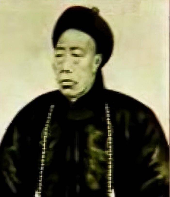 1966年北京发现李莲英墓,尸体身首异处,揭示凄凉晚年