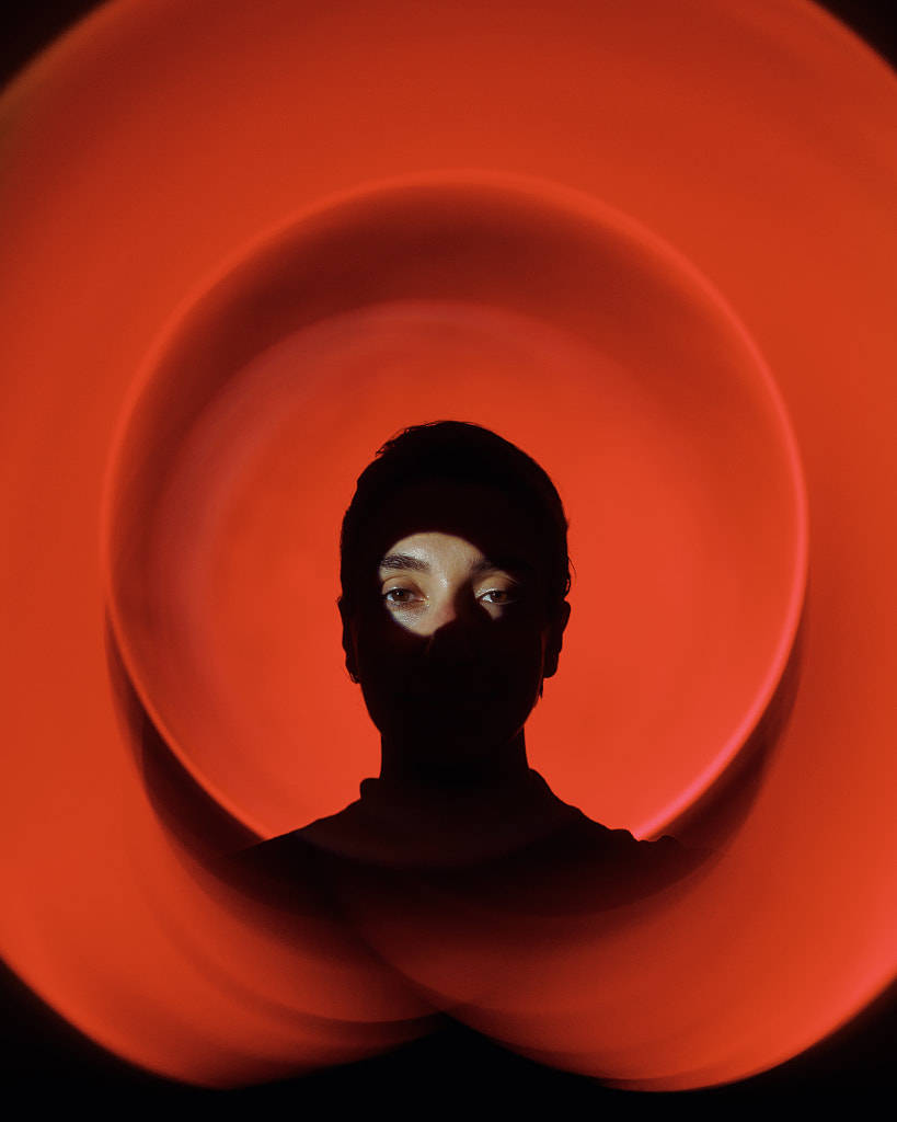 宁静生活的艺术:从生肖智慧中汲取平和之道_社交_精力_世界