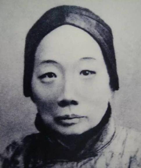 鲁迅第一任妻子:结婚41年鲁迅碰都没碰过,临终唯一