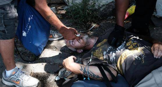 墨西哥太难了,500座城350万人供应美国吸毒市场,竟还供不应求_毒品