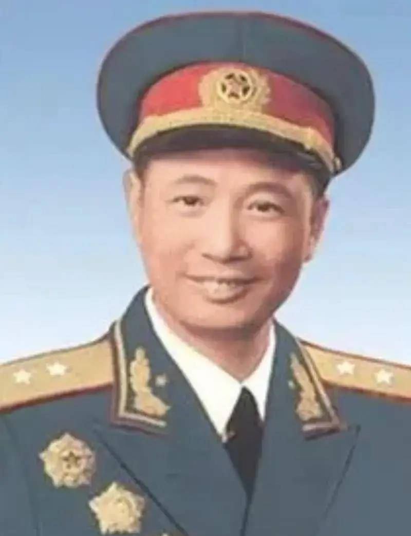 1953年,张震出了车祸,丁盛精心照顾张震,让张震非常感激_将军_敌人