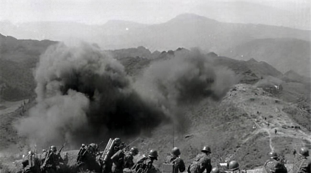 越战老兵回忆"712"炮战:沟壕里全是尸体,我们无能为力_越南_老山_我军