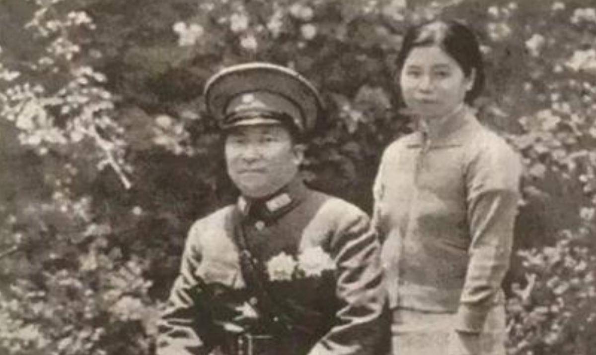 杨虎城遗孀守寡半辈子,抚育6名非亲生儿女,死后葬在烈士陵园_罗佩兰
