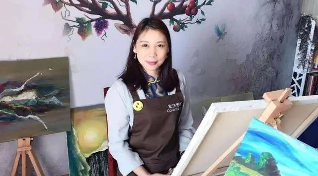 "蛇蝎美女"劳荣枝:3年杀害7人,潜逃20余年,如今