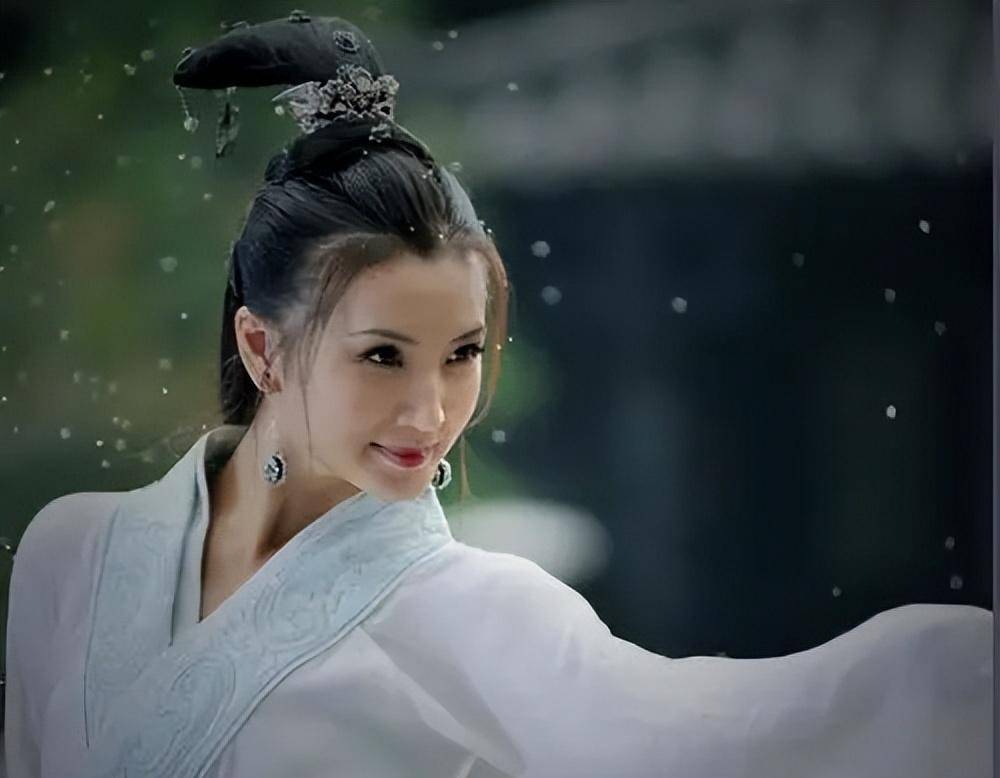 红颜烈女,还是妖女婵娟?跨越千年历史,浅析貂蝉形象的发展之路