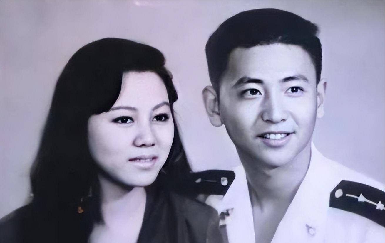 妻子被特招入伍,儿子成海军军官_阮国琴_丈夫_海军部队