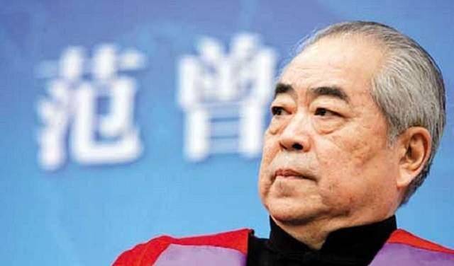 国宝艺术家范曾:两次夺友人妻,女儿,恩师与他断绝关系