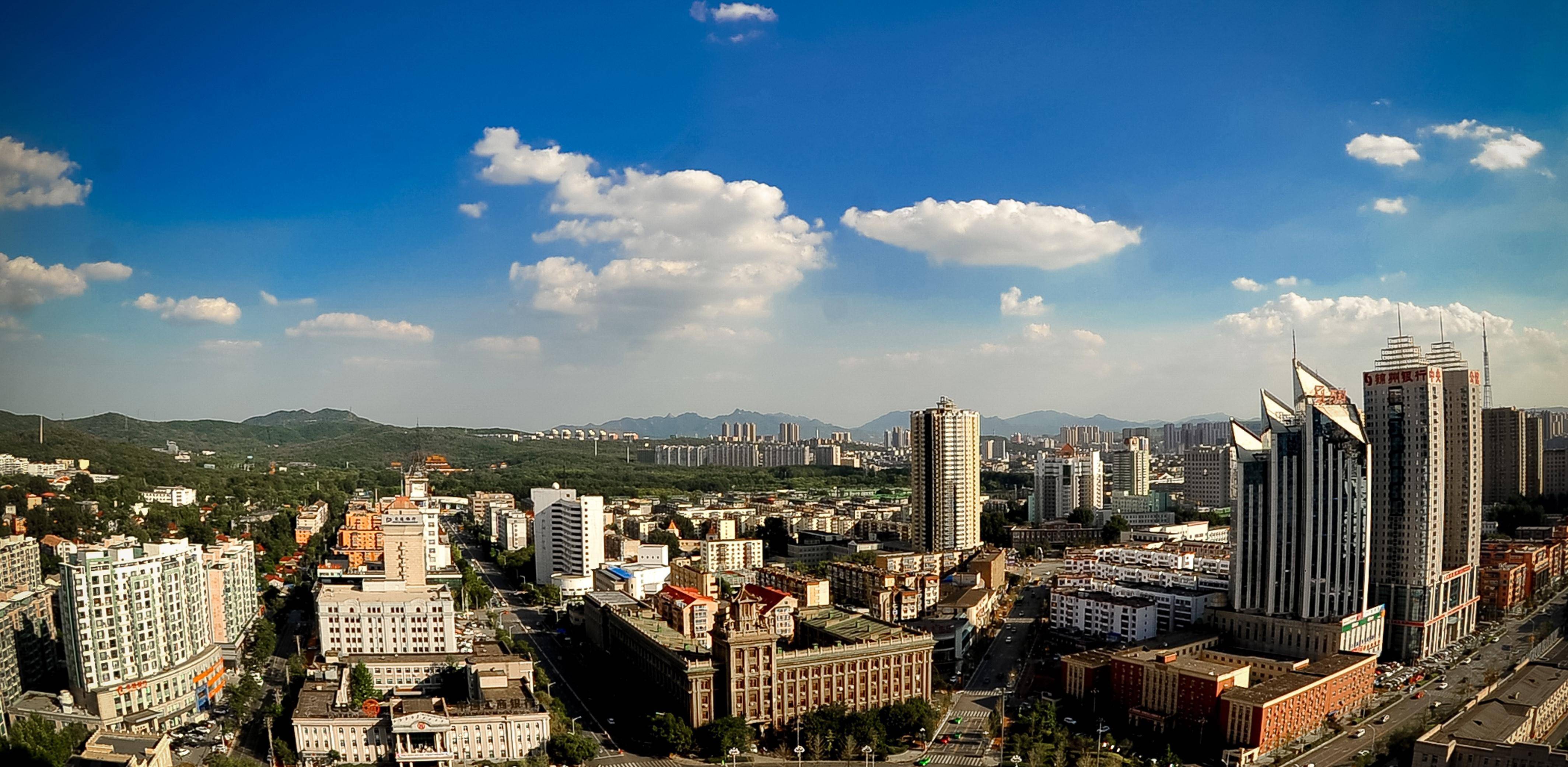 而鞍山2020年全年gdp仅有2800就是到了2007年,鞍山全年gdp1350亿元