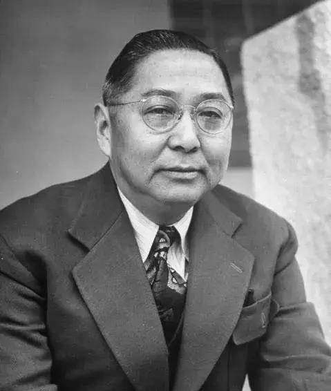 早年间,孙中山奔波于革命之际,依旧记挂着孙科,专门给他从英国带回来