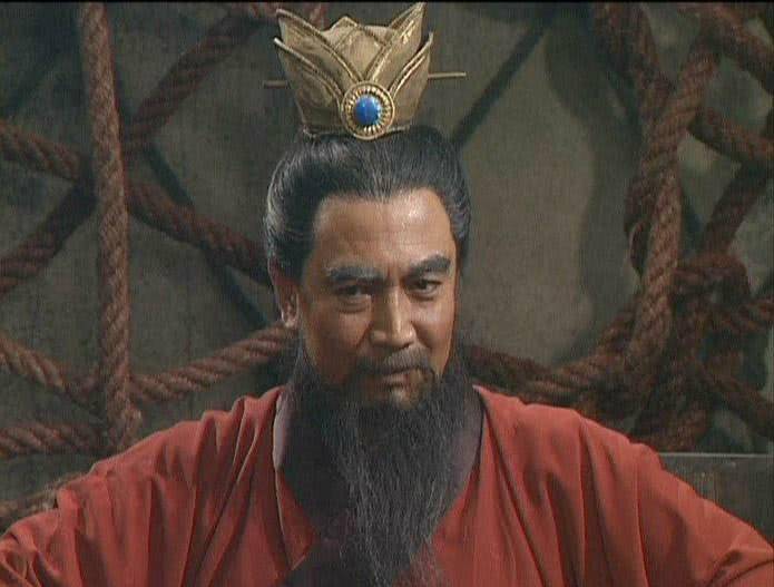 三国百年乱世,外族为何不敢入侵中原?当时那句话,震慑