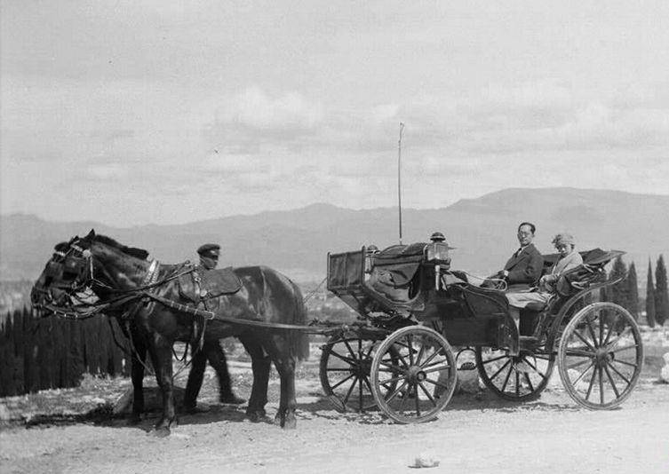 乘坐西式马车的胡汉民汤山事变,无疑是震惊中国政坛的一次巨大政变