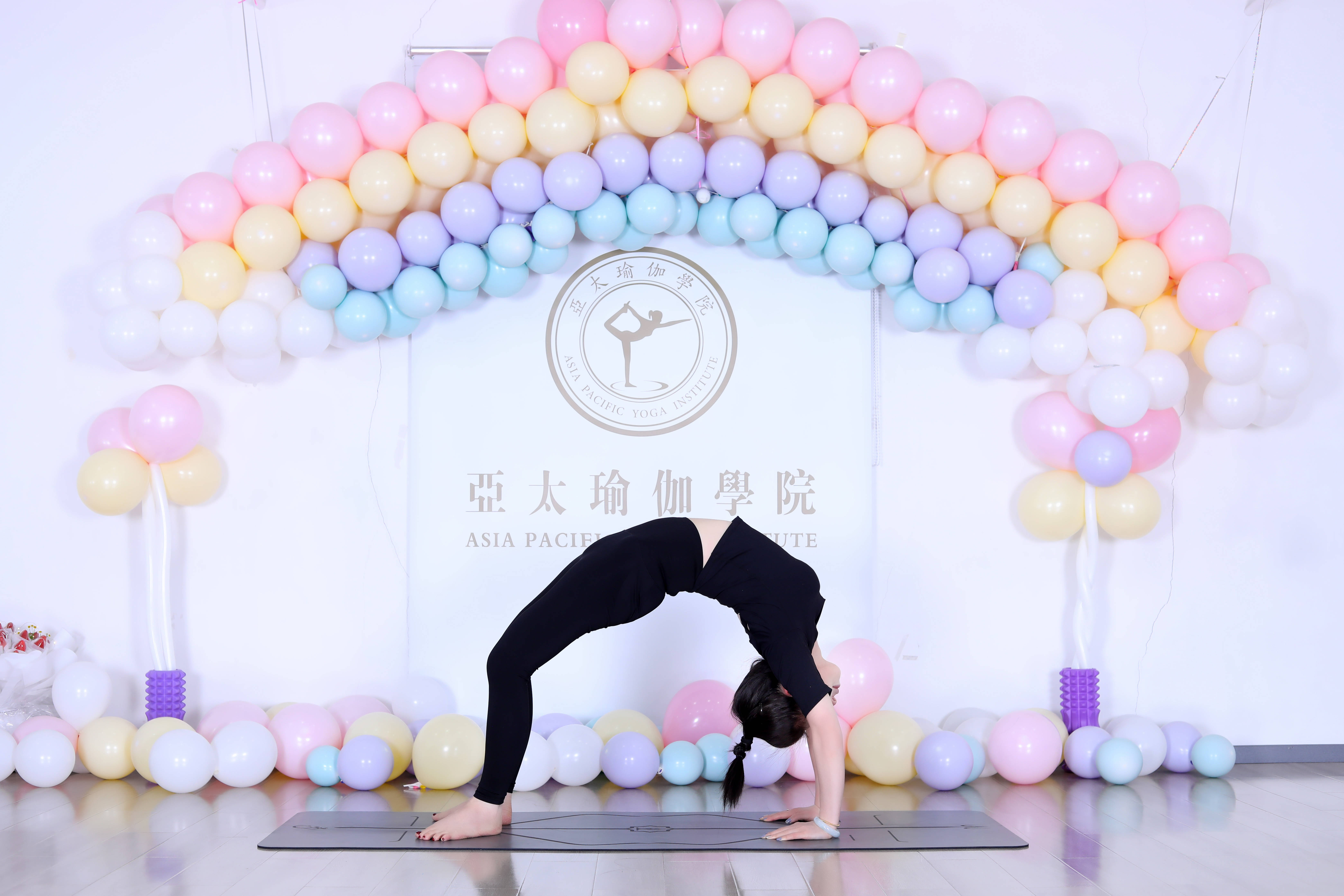 瑜伽倒立背部无力,肩膀不稳?都是前锯肌惹的祸_肩胛骨_肌肉_手臂