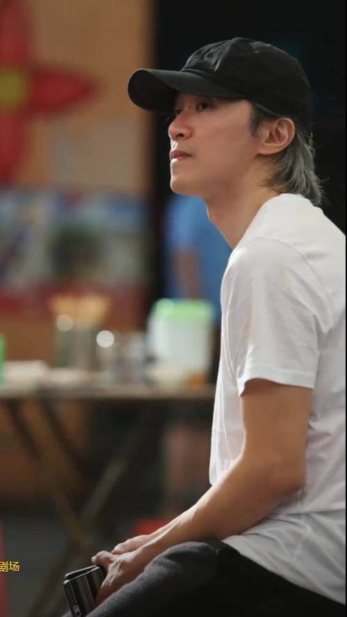 我们期待着星爷在短剧领域创造更多的经典角色和故事,_周星驰_观众