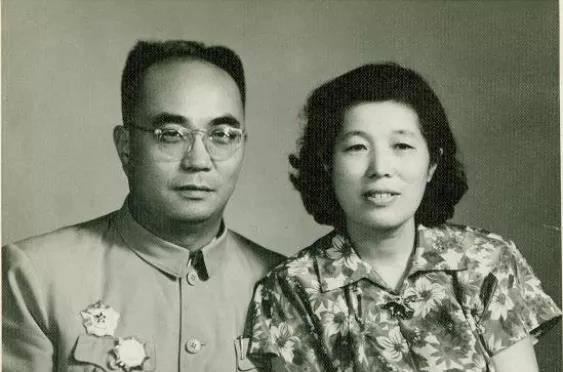 女地下党千里寻夫:抗战后穿越半个中国,到关外才知