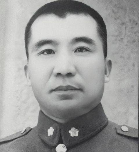 国军值班室手枪被盗,3年后真相大白,王耀武感叹:人民