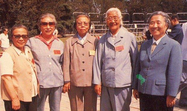 后,十大元帅夫人担任什么职务,1955年有几人授衔_康克清_浦安修_工作