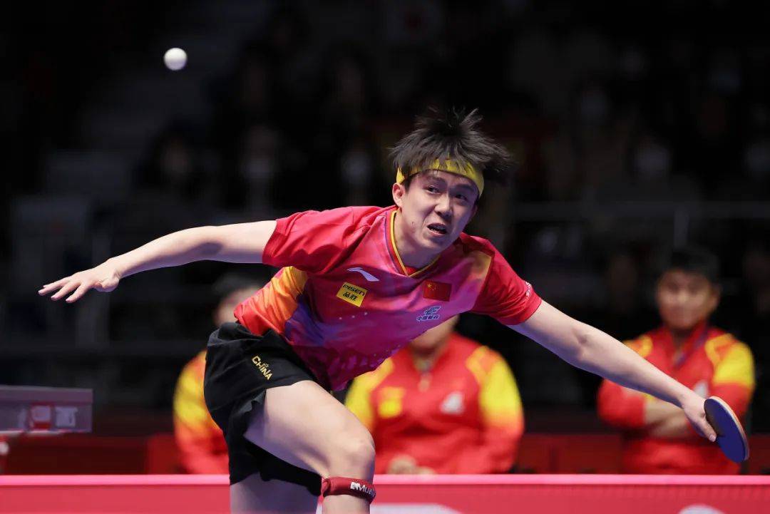 李烨体育 | 釜山世乒赛国乒双线晋级四强_首轮比赛_对手_王楚钦