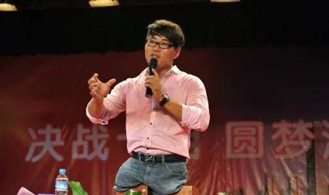 为了爷爷奶奶,陈州决定活下来,但他不想再待在那张动弹不得的病床上