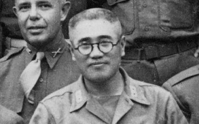 预感到情况不妙,便嘱托妻子黄柏溶一定要带着儿子廖定一去往台湾