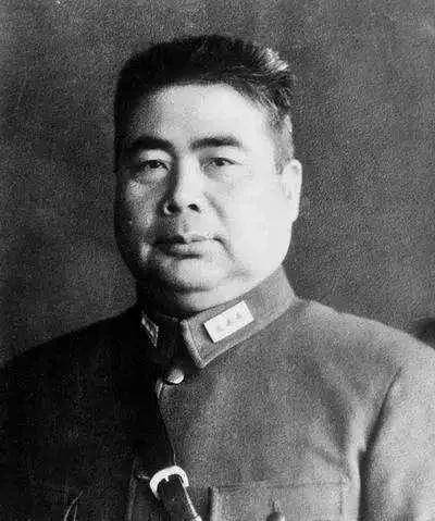 29军的建军冯玉祥败后成孤军,宋哲元临危受命,历尽艰