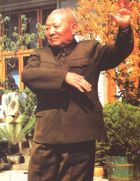 八路军高干重伤被抓,连开三枪自戕未果,伪军传话:我想办法救你_刘志坚