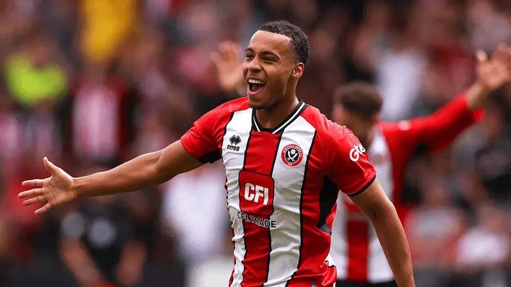 谢菲尔德联队在过去的比赛中展现出了强大的攻击力和防守能力,他们