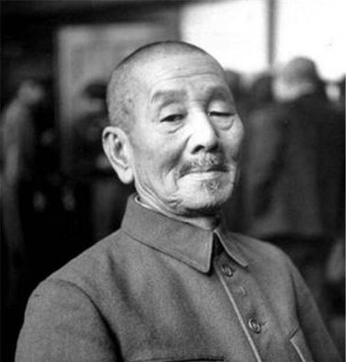 他是南京屠杀的始作俑者,战后被判绞刑,足足挣扎