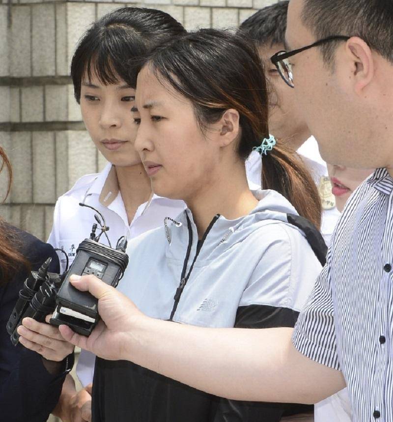 炫富,意外将韩国总统送进监狱,亲妈获刑18年_郑维罗_朴槿惠_崔顺实