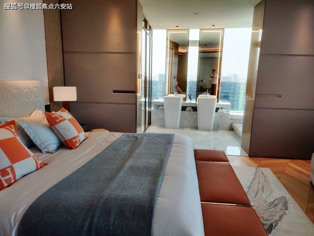 兰博基尼酒店私享总套专属服务78 规划三个餐厅(其中一个全日制餐厅