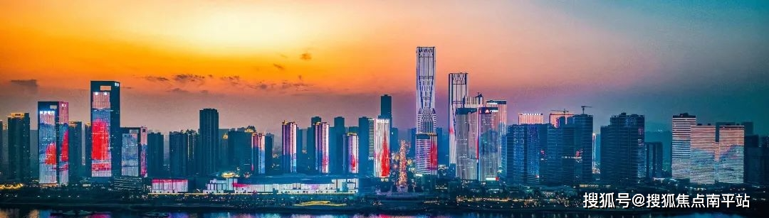 >陕西省>滨江新城实景,仅供参考再看繁华商业:凯德壹中心,龙湖铂金岛